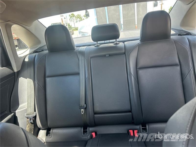 Volkswagen Jetta Automobile Samochody osobowe