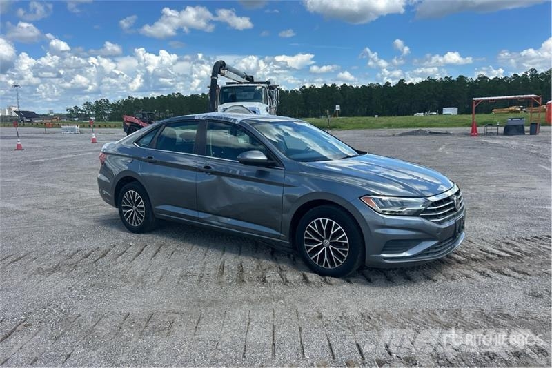 Volkswagen Jetta Automobile Samochody osobowe