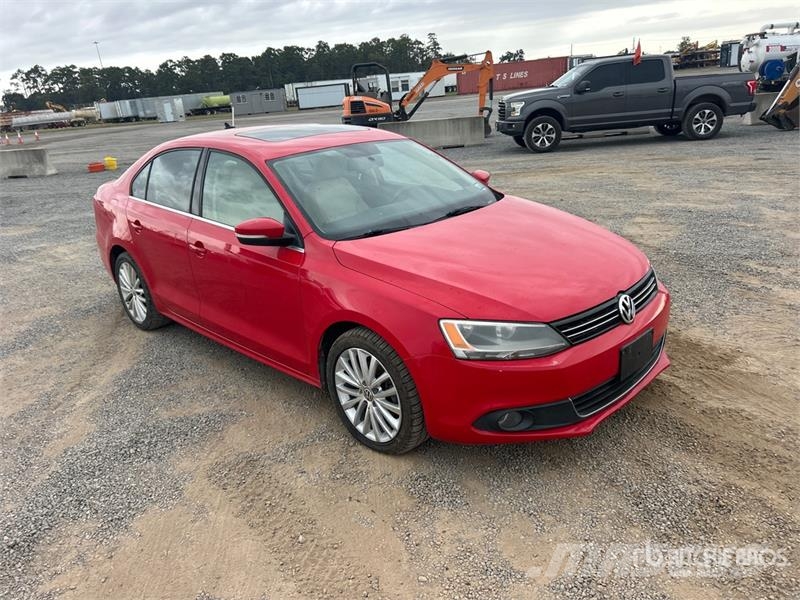 Volkswagen Jetta Automobile سيارات