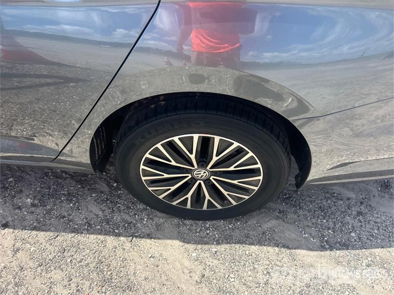 Volkswagen Jetta Automobile Samochody osobowe