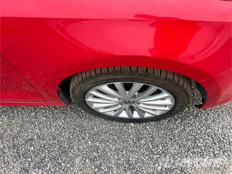 Volkswagen Jetta Automobile سيارات