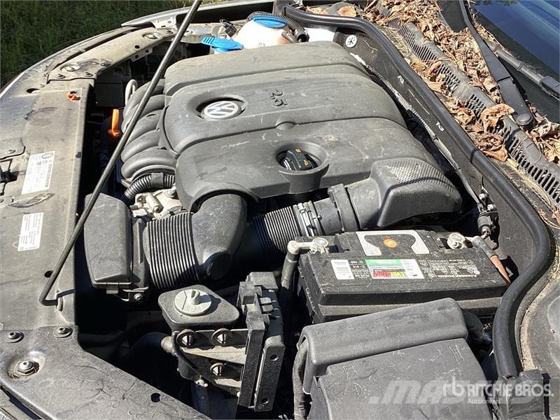 Volkswagen Jetta SE Automobile (Inoperable) PKWs