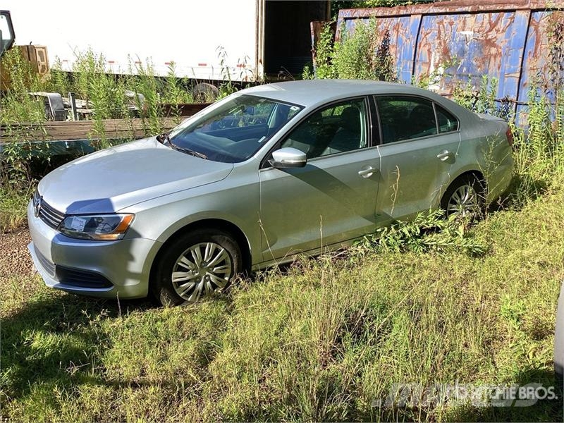 Volkswagen Jetta SE Automobile (Inoperable) PKWs