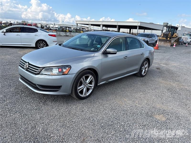 Volkswagen Pasat SE Automobile Voiture