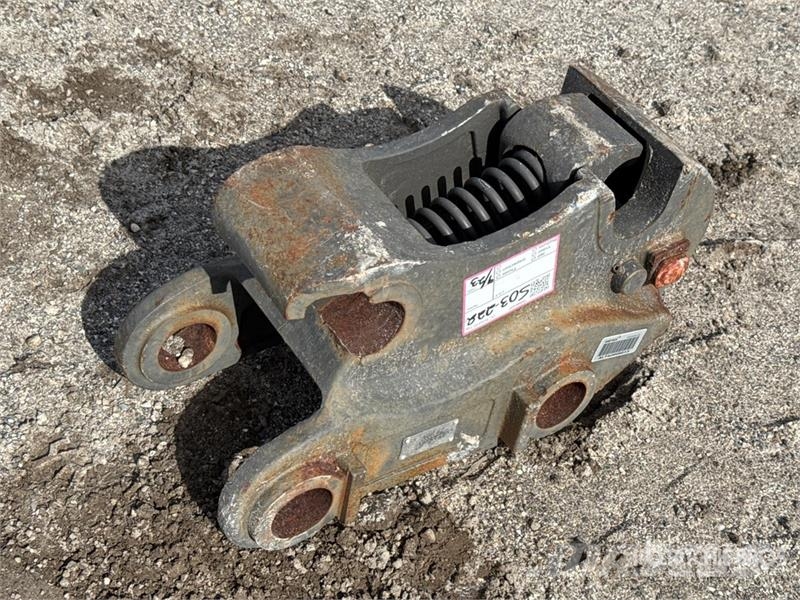 Volvo 11 in Quick Coupler Hitre spojke