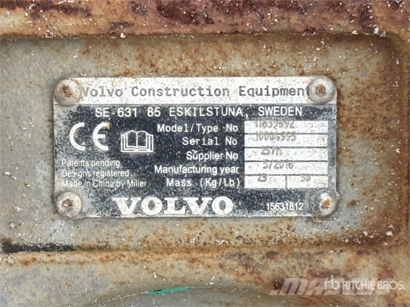 Volvo 9 in Quick Coupler Hitre spojke