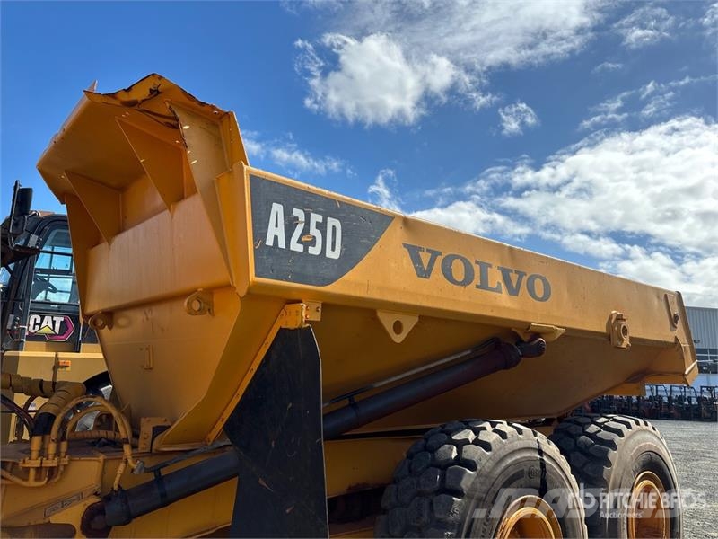 Volvo A25D Terrængående lastbiler