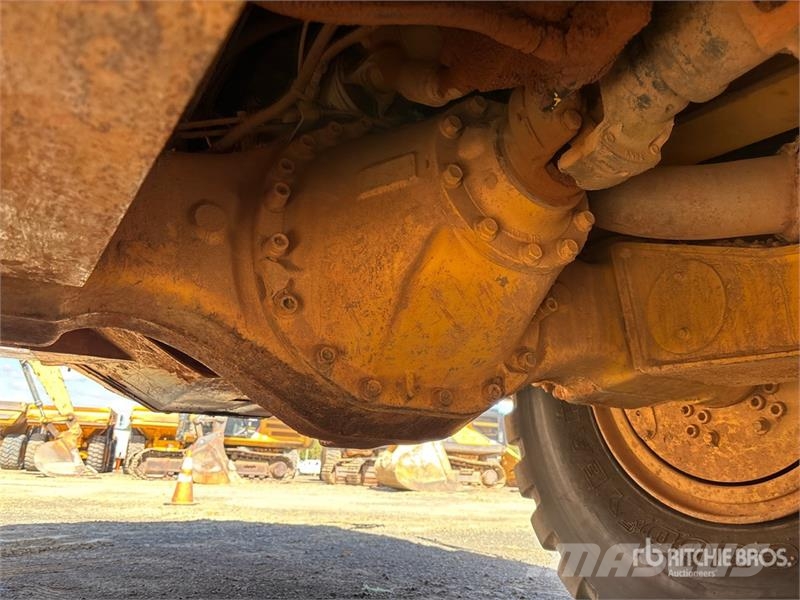 Volvo A25D Terrængående lastbiler