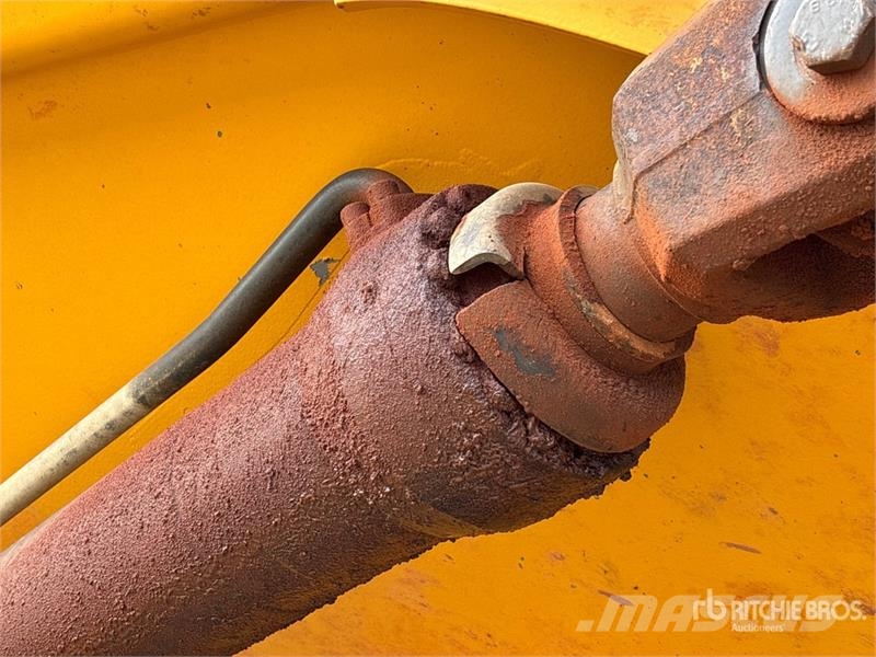 Volvo A25D Terrængående lastbiler