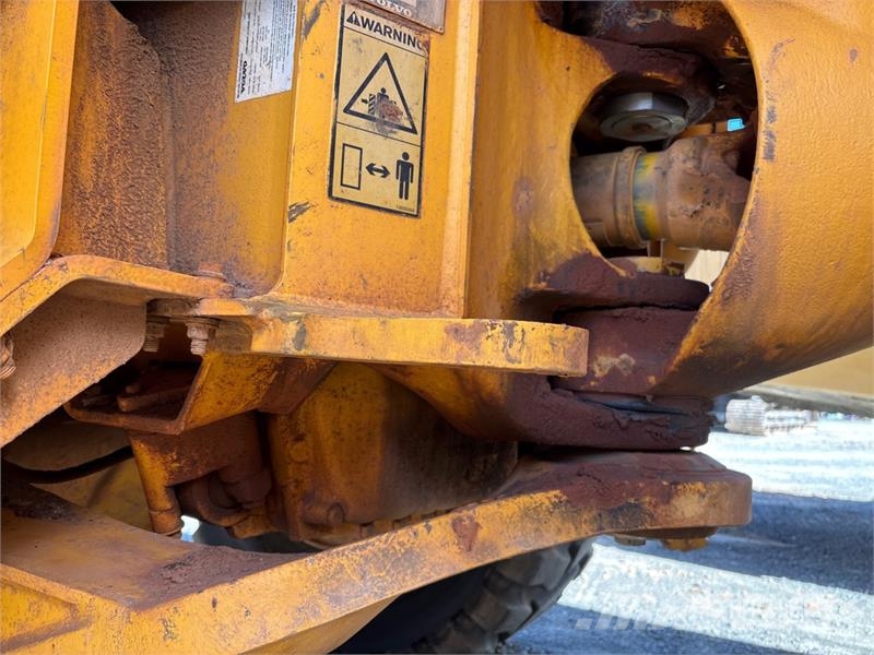 Volvo A25D Terrængående lastbiler