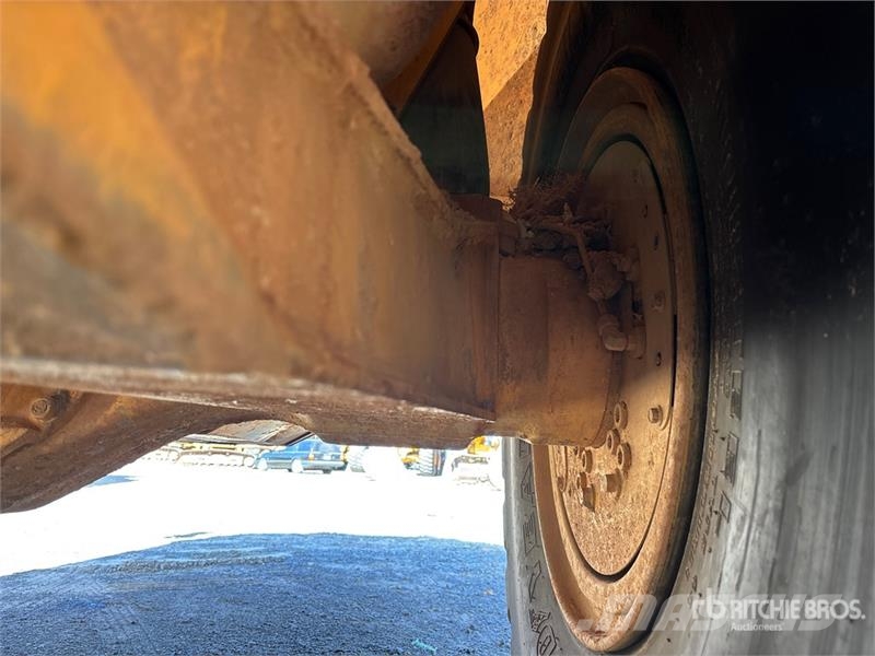 Volvo A25D Terrængående lastbiler