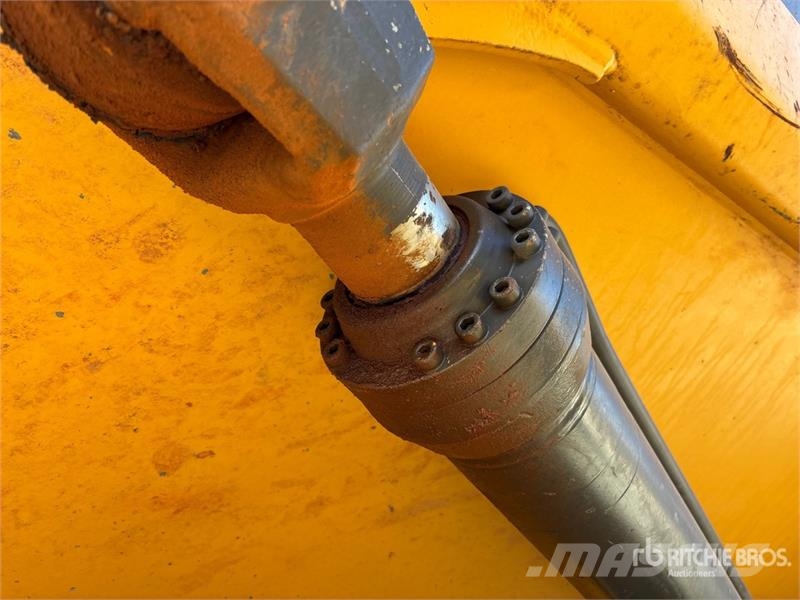 Volvo A25D Terrængående lastbiler