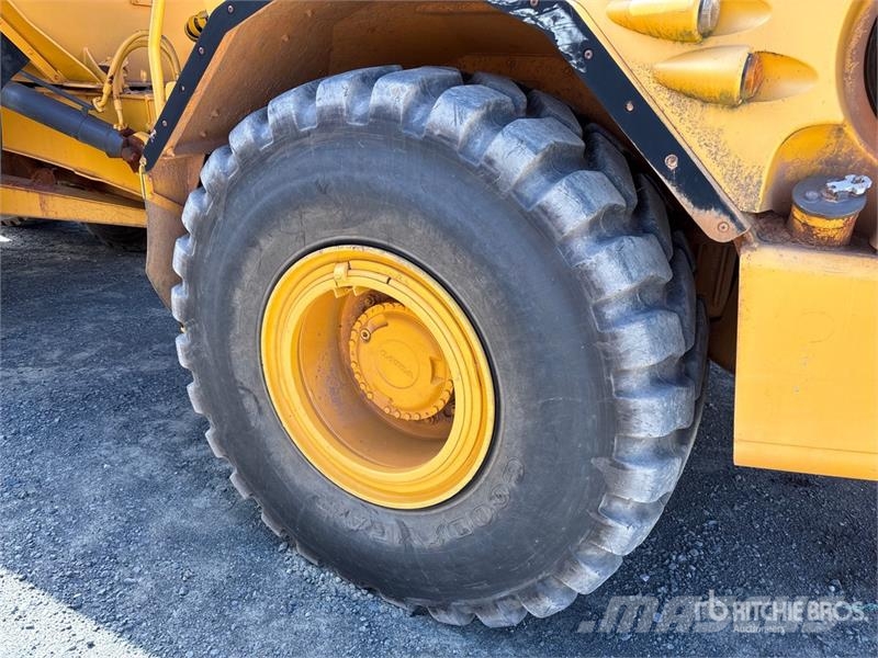 Volvo A25D Terrængående lastbiler