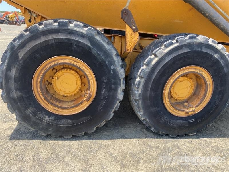 Volvo A25F Dumper - Knickgelenk