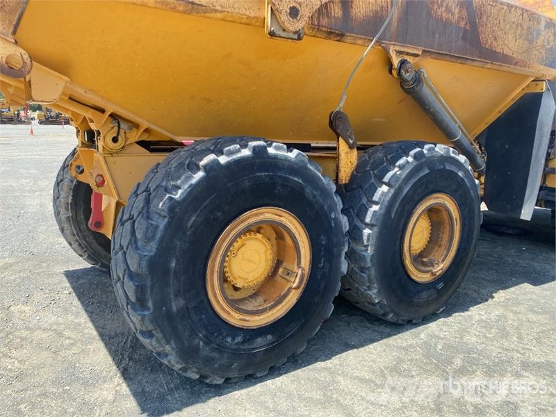 Volvo A25F Dumper - Knickgelenk