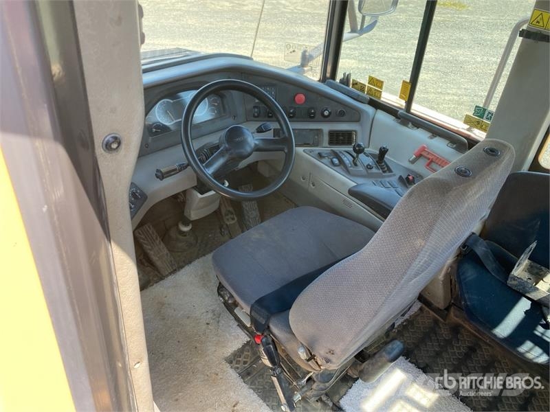 Volvo A25F Dumper - Knickgelenk