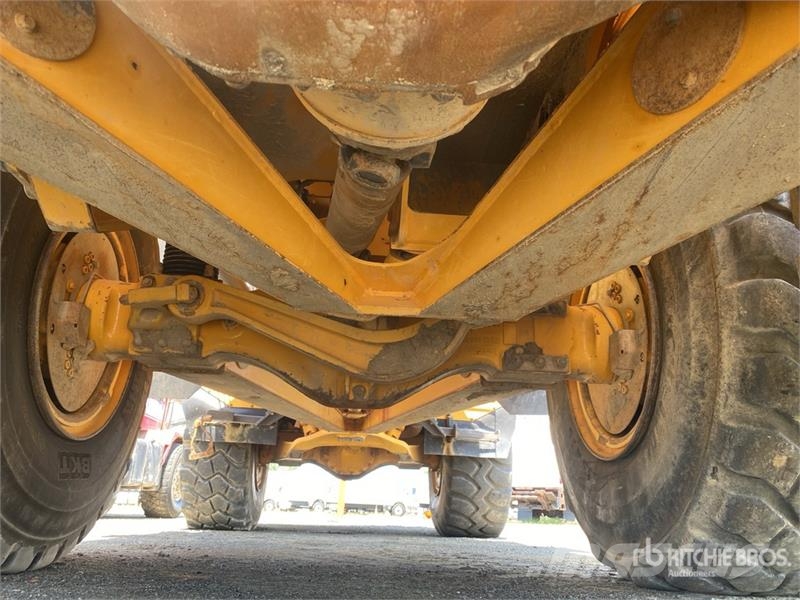 Volvo A25F Dumper - Knickgelenk