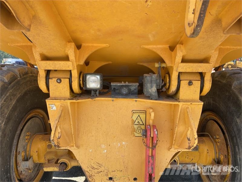 Volvo A25F Dumper - Knickgelenk