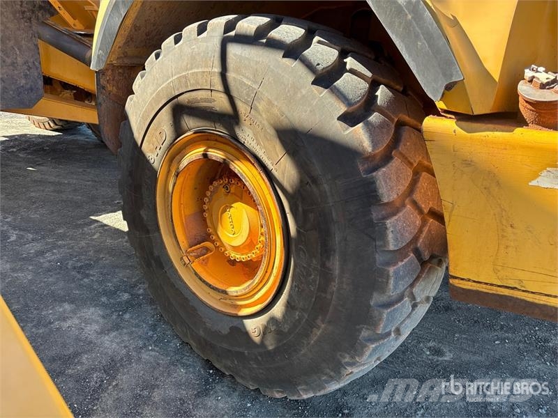 Volvo A30F Articulated Dump Truck Caminhão basculante articulado ADT
