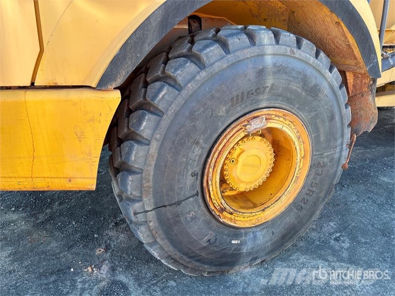 Volvo A30F Articulated Dump Truck Caminhão basculante articulado ADT