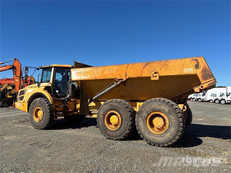 Volvo A30F Articulated Dump Truck Caminhão basculante articulado ADT