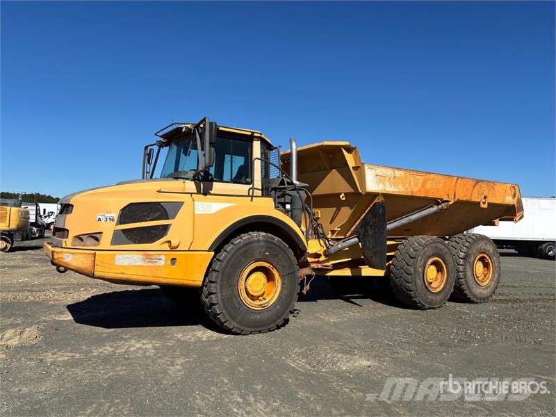 Volvo A30F Articulated Dump Truck Caminhão basculante articulado ADT