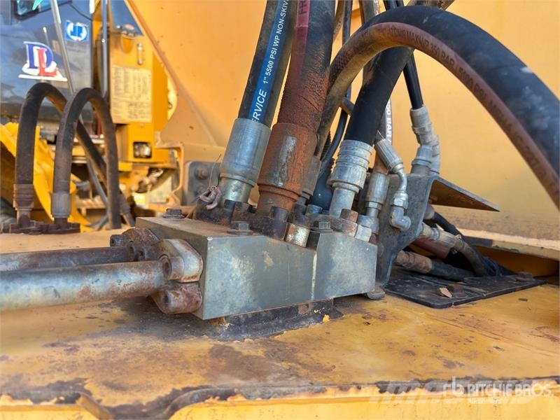 Volvo A30F Articulated Dump Truck Caminhão basculante articulado ADT
