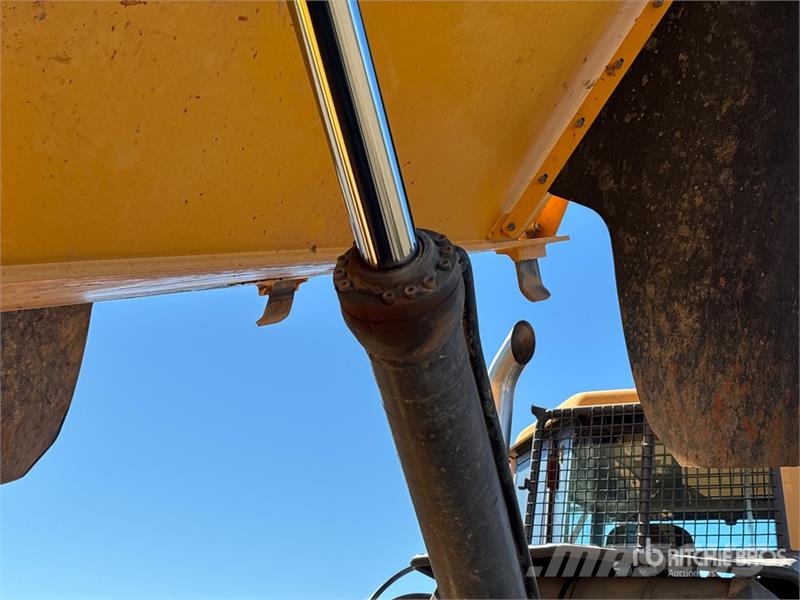 Volvo A30F Articulated Dump Truck Caminhão basculante articulado ADT