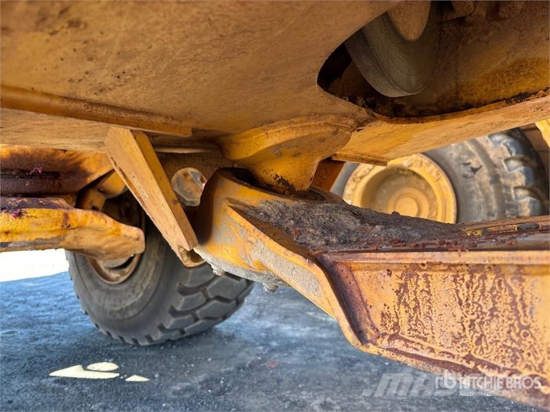 Volvo A30F Articulated Dump Truck Caminhão basculante articulado ADT