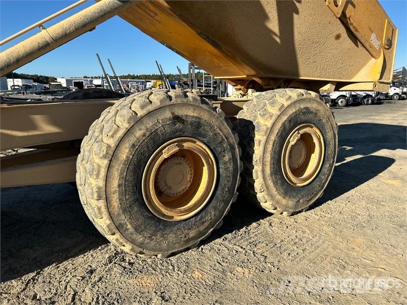 Volvo A30G 연결식 홀러