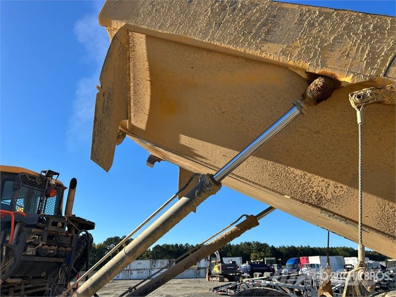 Volvo A30G 연결식 홀러