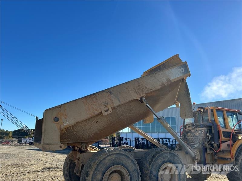 Volvo A30G 연결식 홀러