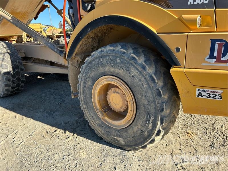 Volvo A30G 연결식 홀러