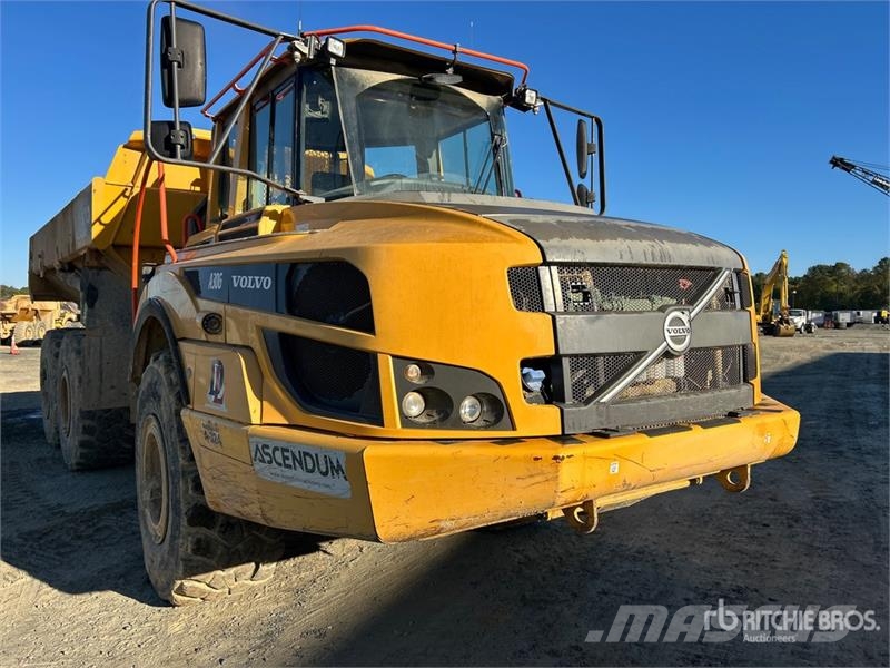 Volvo A30G 연결식 홀러