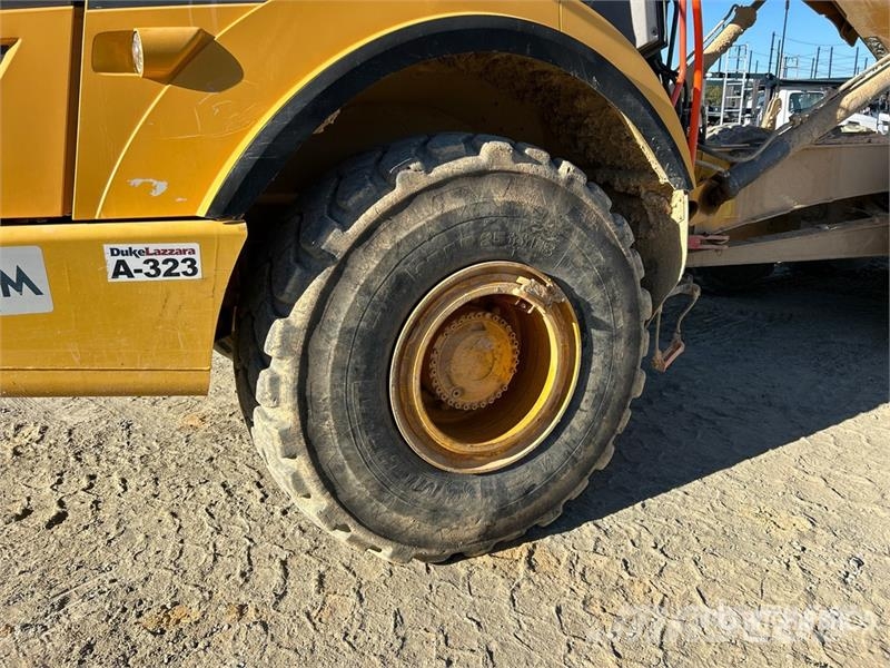 Volvo A30G 연결식 홀러