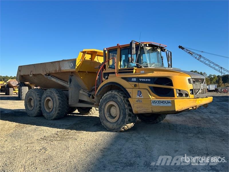 Volvo A30G 연결식 홀러
