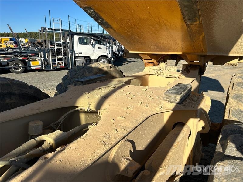 Volvo A30G 연결식 홀러