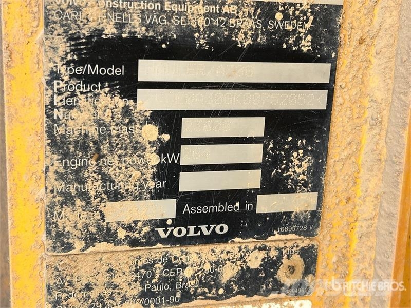 Volvo A30G 연결식 홀러