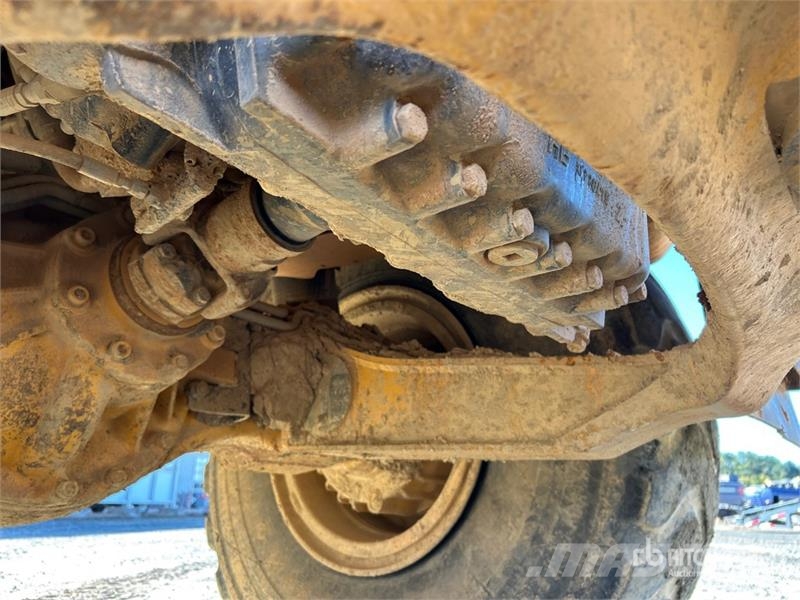 Volvo A30G 연결식 홀러