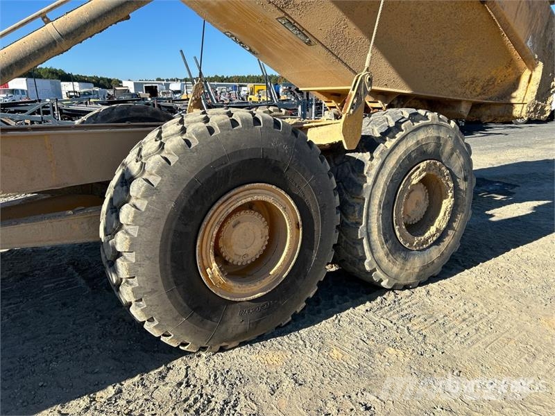 Volvo A30G 연결식 홀러
