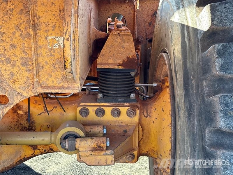 Volvo A40E 연결식 홀러