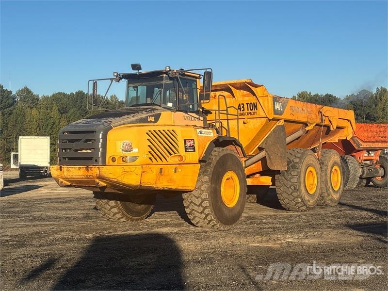 Volvo A40E 연결식 홀러