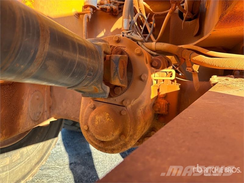 Volvo A40E 연결식 홀러