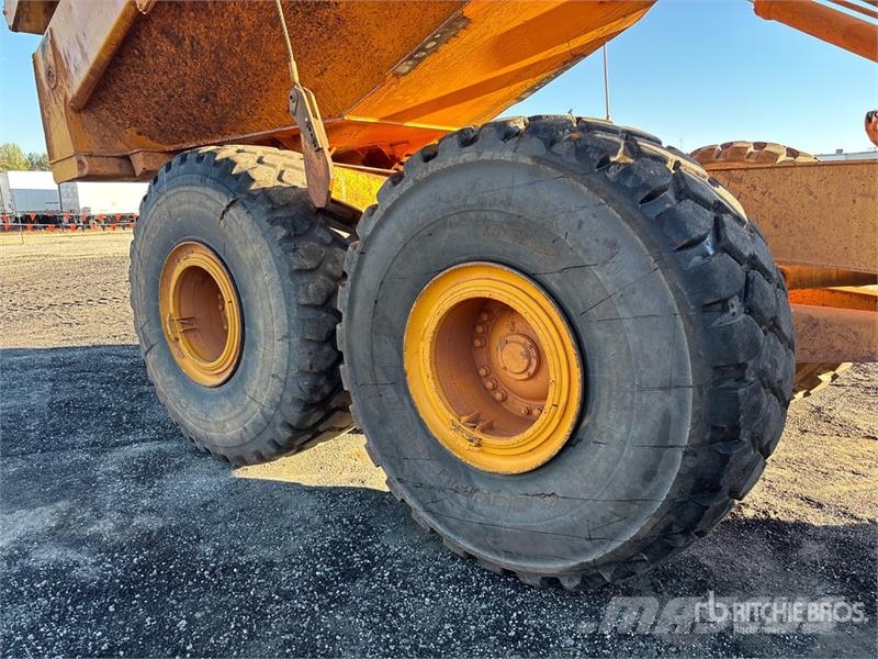 Volvo A40E 연결식 홀러
