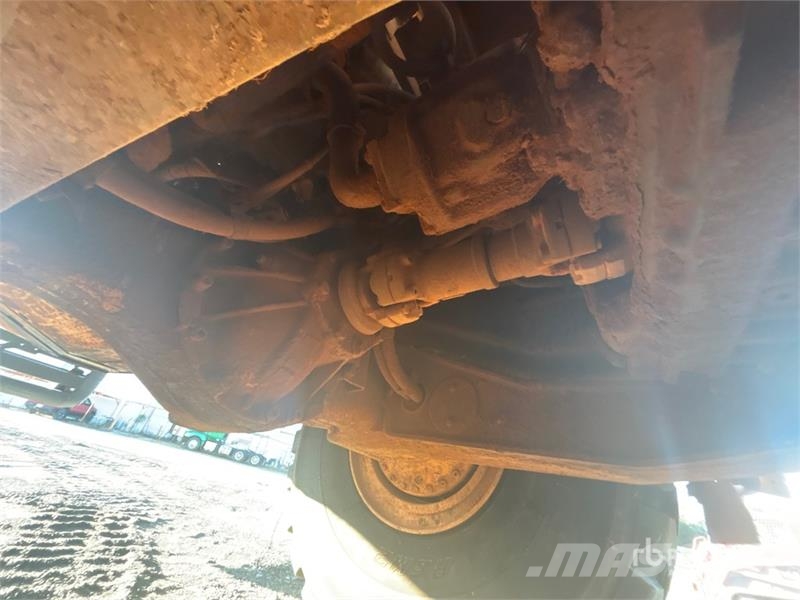 Volvo A40E 연결식 홀러