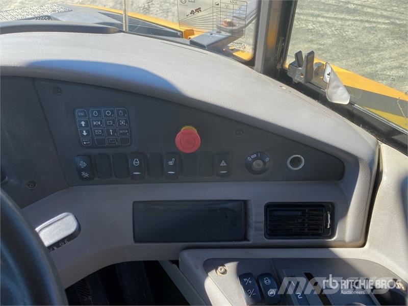Volvo A45G Articulated Dump Truck Dumper - Knickgelenk