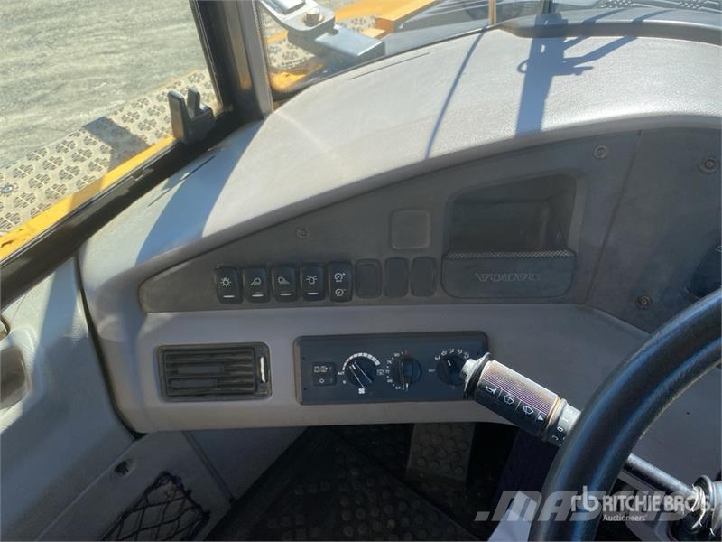 Volvo A45G Articulated Dump Truck Dumper - Knickgelenk