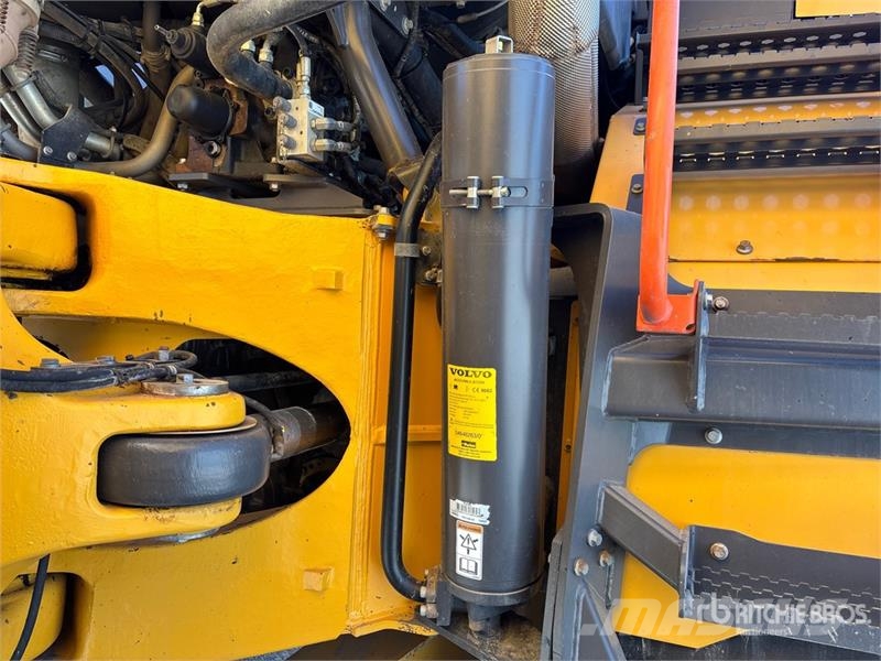 Volvo A60H Articulated Dump Truck Camiones articulados