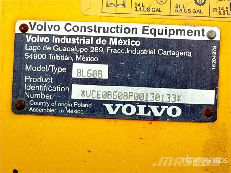 Volvo BL60B Retroescavadeiras