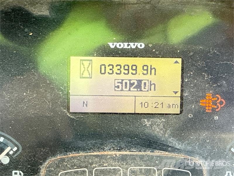 Volvo BL60B Retroescavadeiras